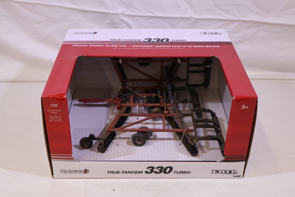 Case IH True Tandem 330 Turbo DUSTY CHASER
