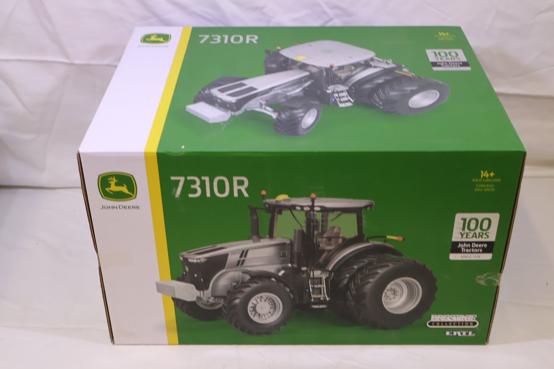 John Deere 7310R