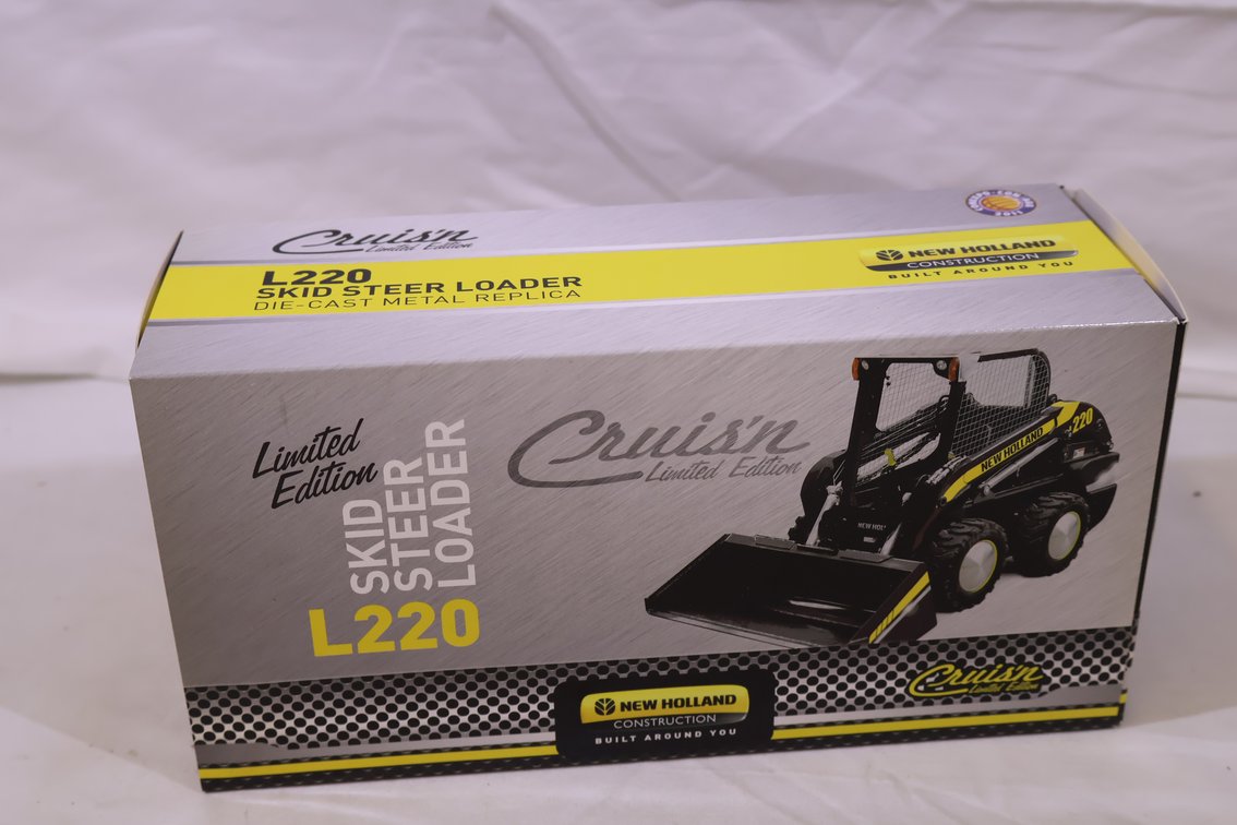 New Holland L220 Skid Loader