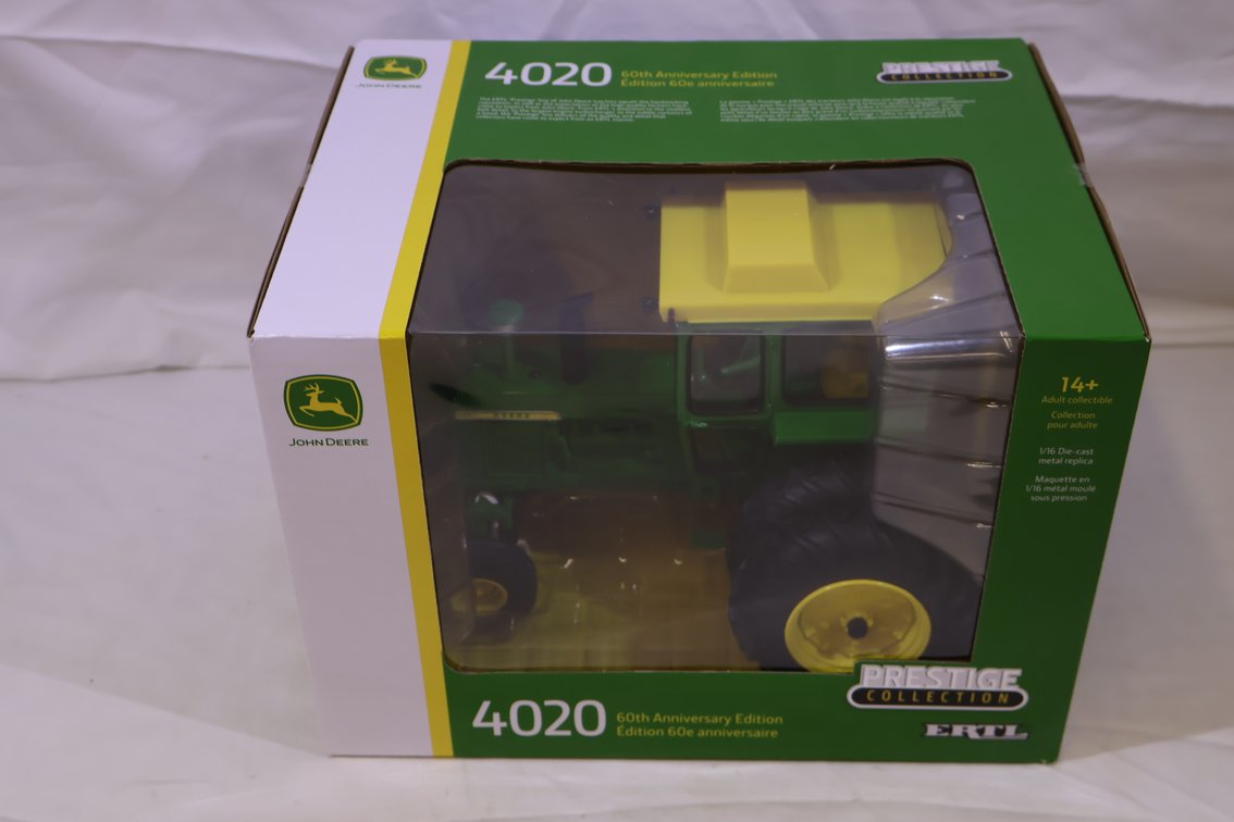 John Deere 4020