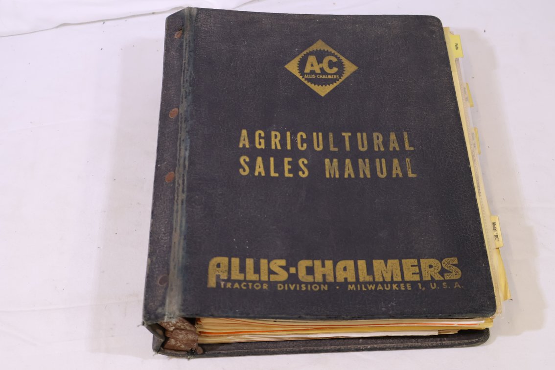 Allis Chalmers Agricultural Sales Manual