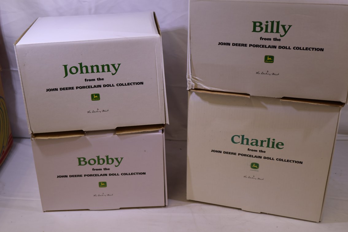 Danbury Mint John Deere Doll Collection 4X THE BID
