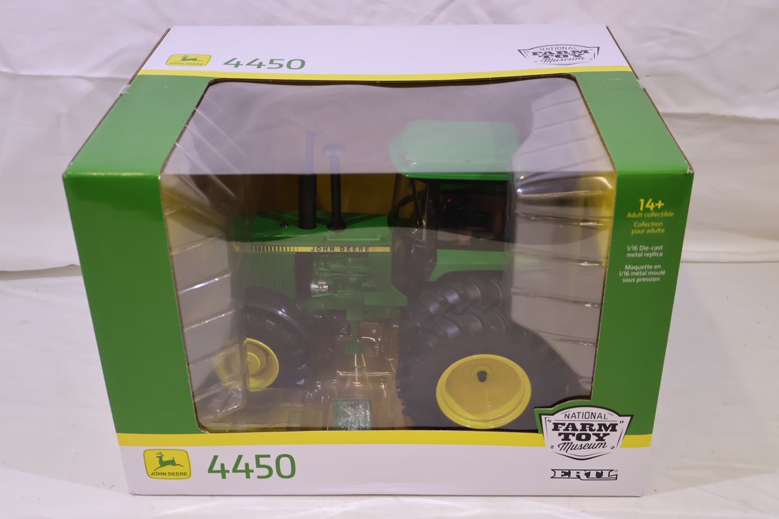 John Deere 4450