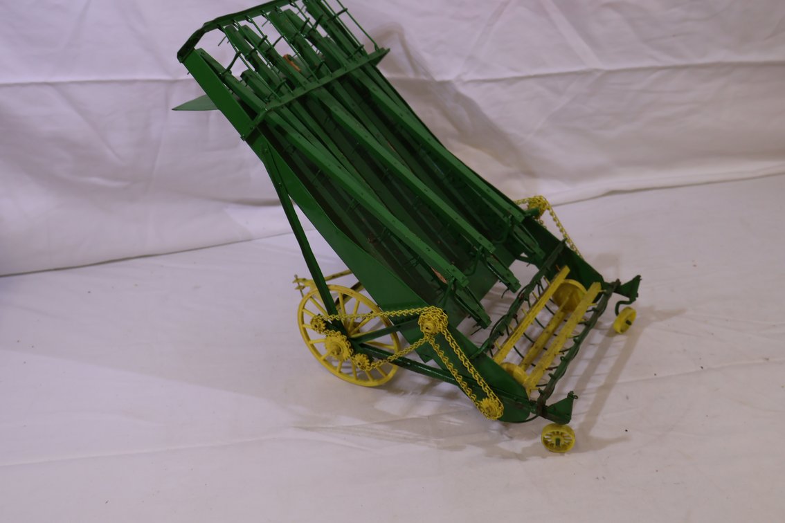 John Deere Hayloader