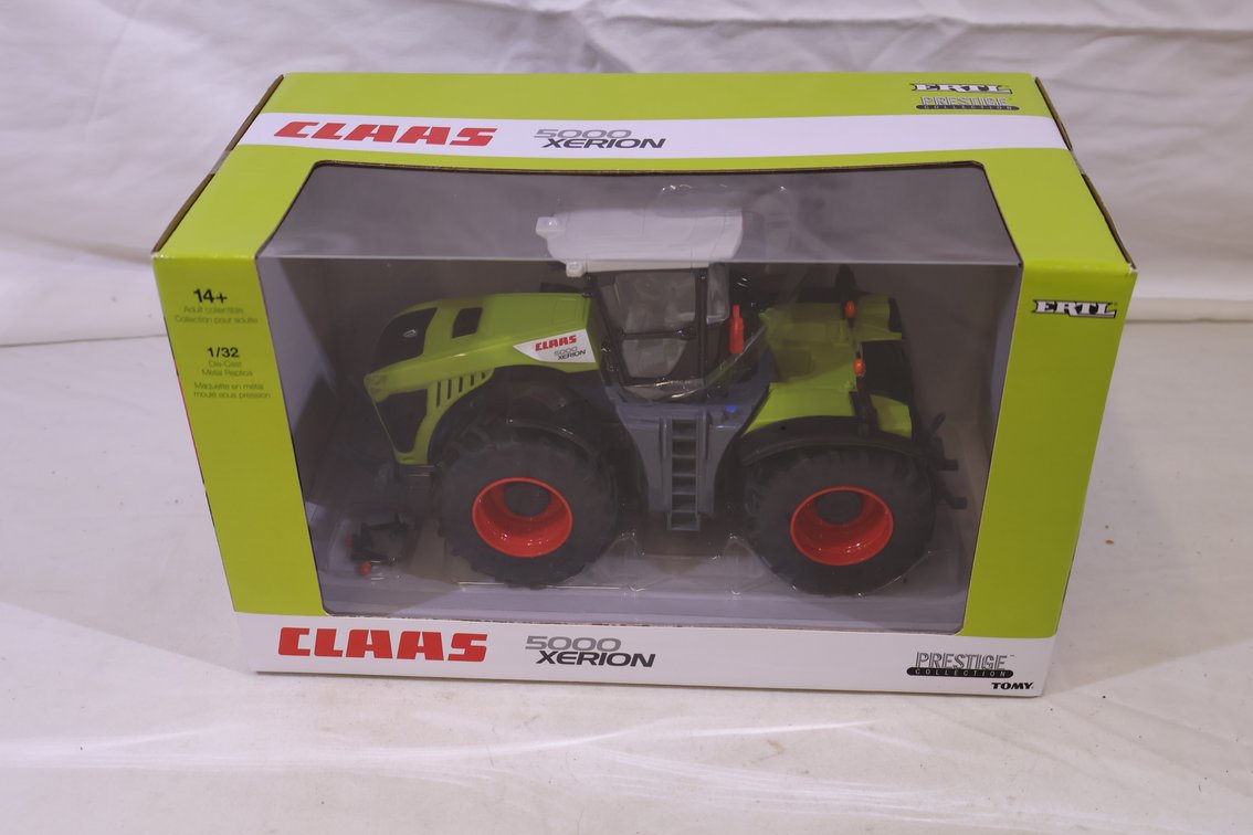 Claas 5000 Xerion
