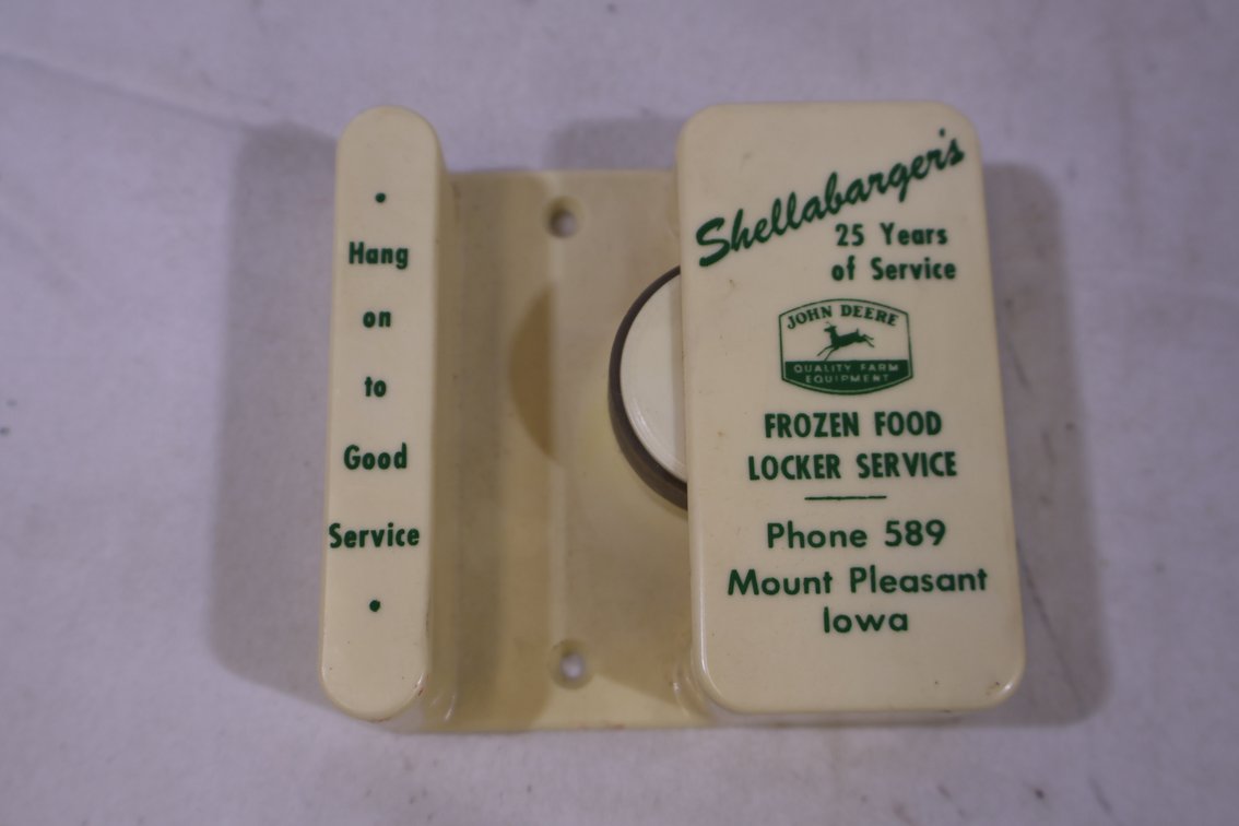 John Deere Broom Hanger