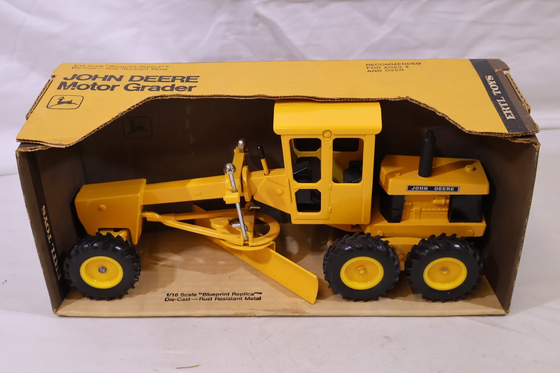 John Deere Road Grader