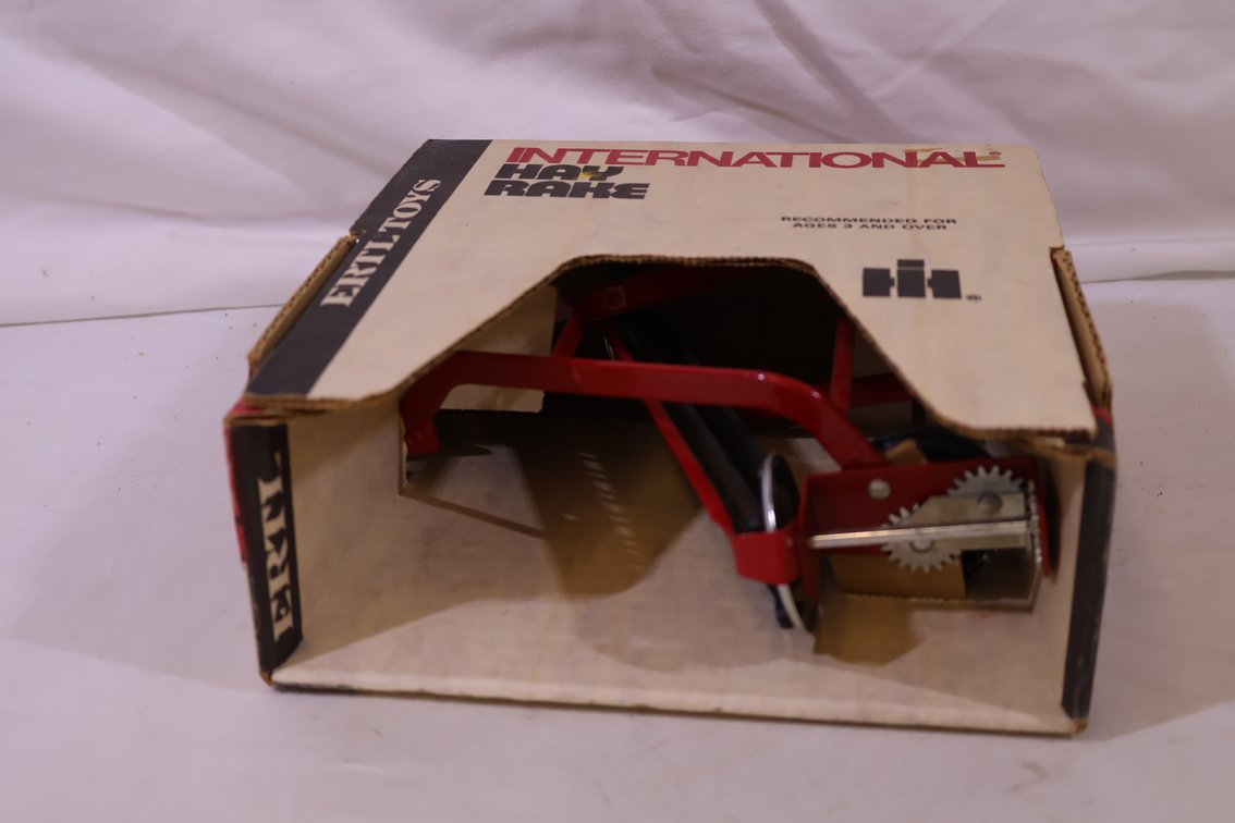 International Hay Rake
