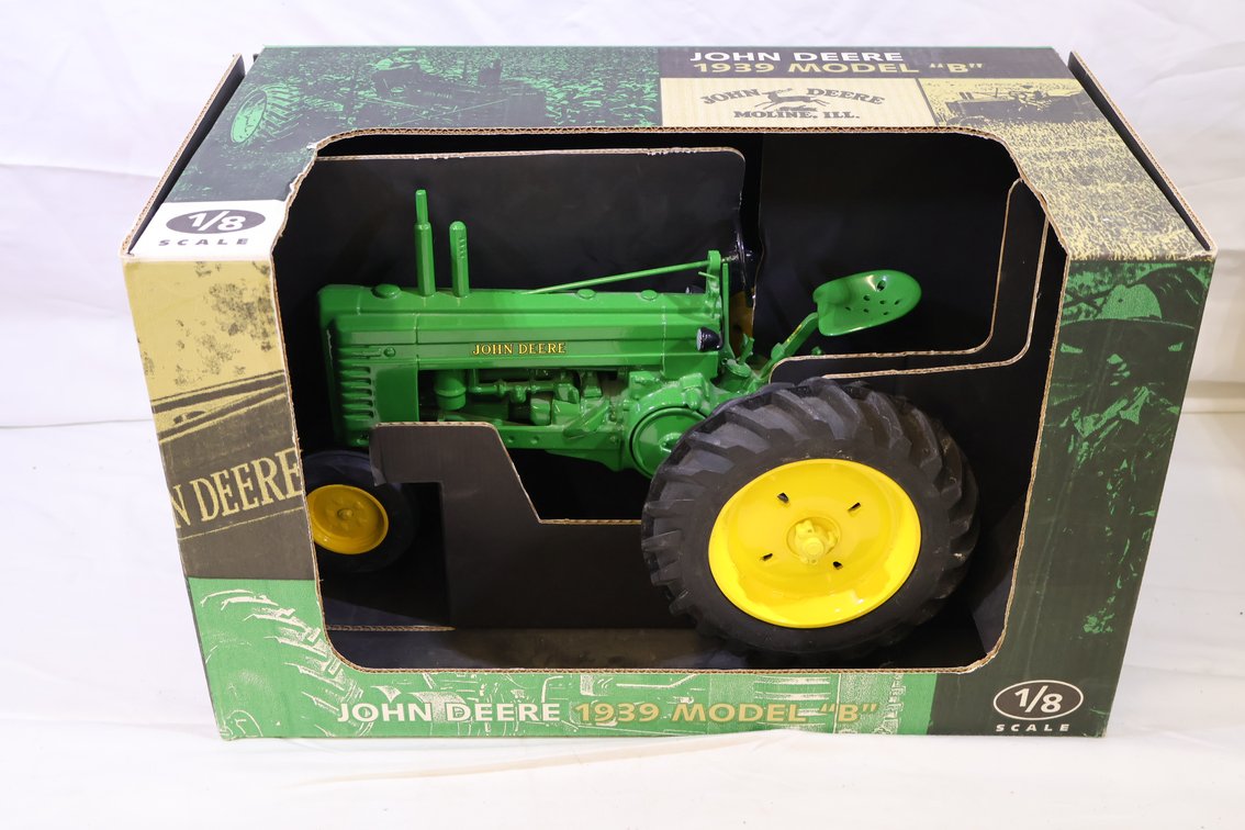 John Deere B