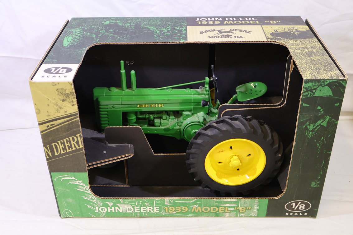 John Deere B