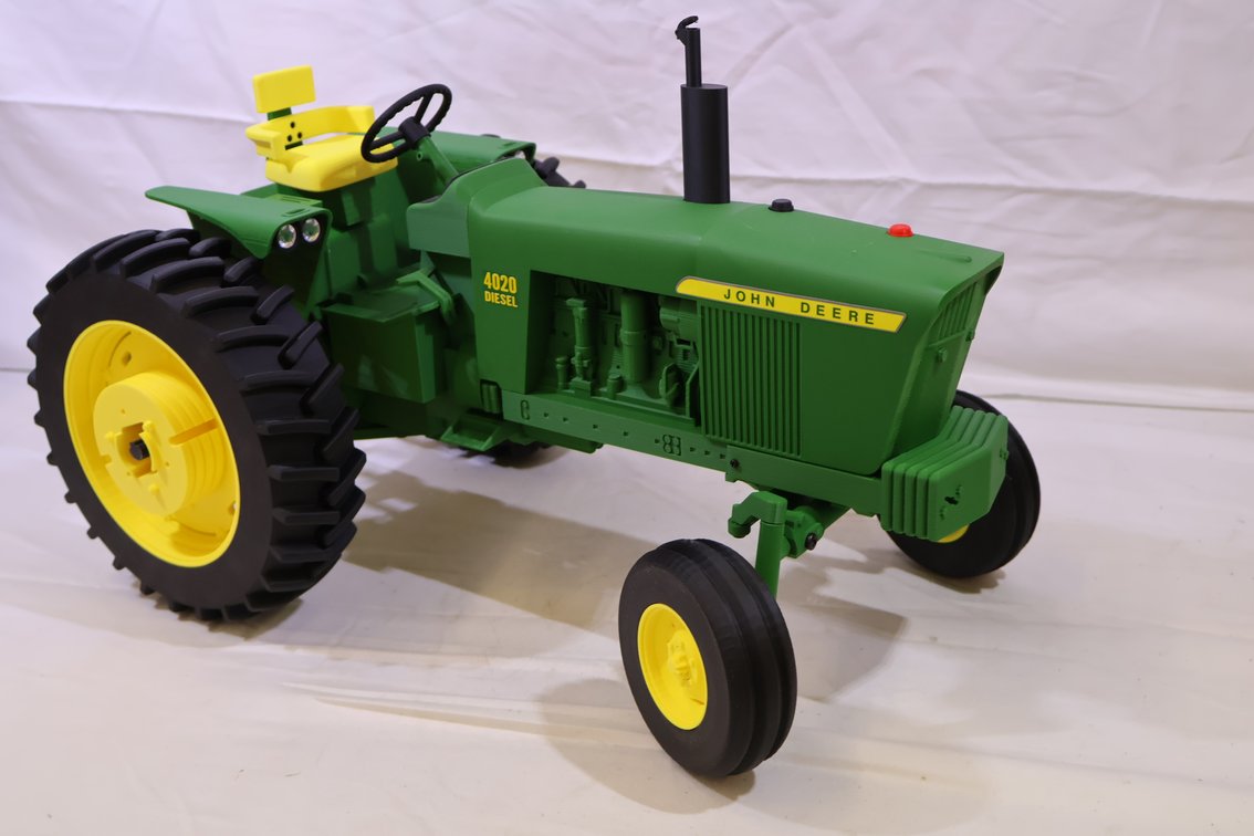 John Deere 4020