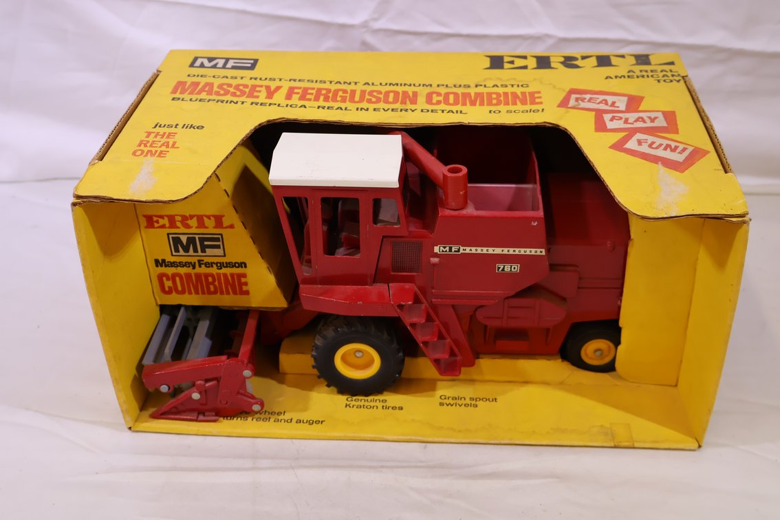 Massey Ferguson 760