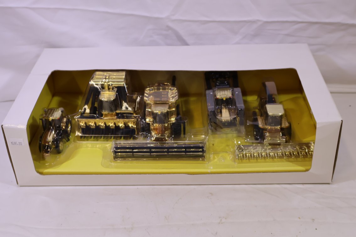 John Deere 5pc Dealer GOLD EXPO SET