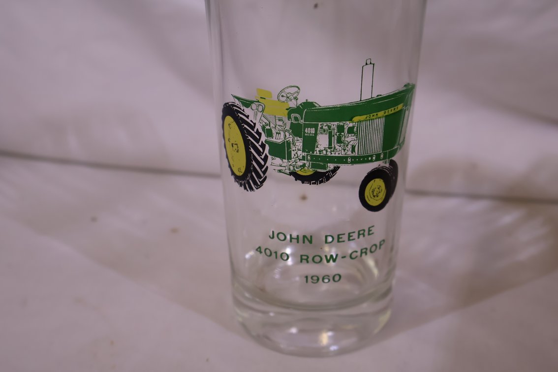 JD Employee Credit Union Glass Set