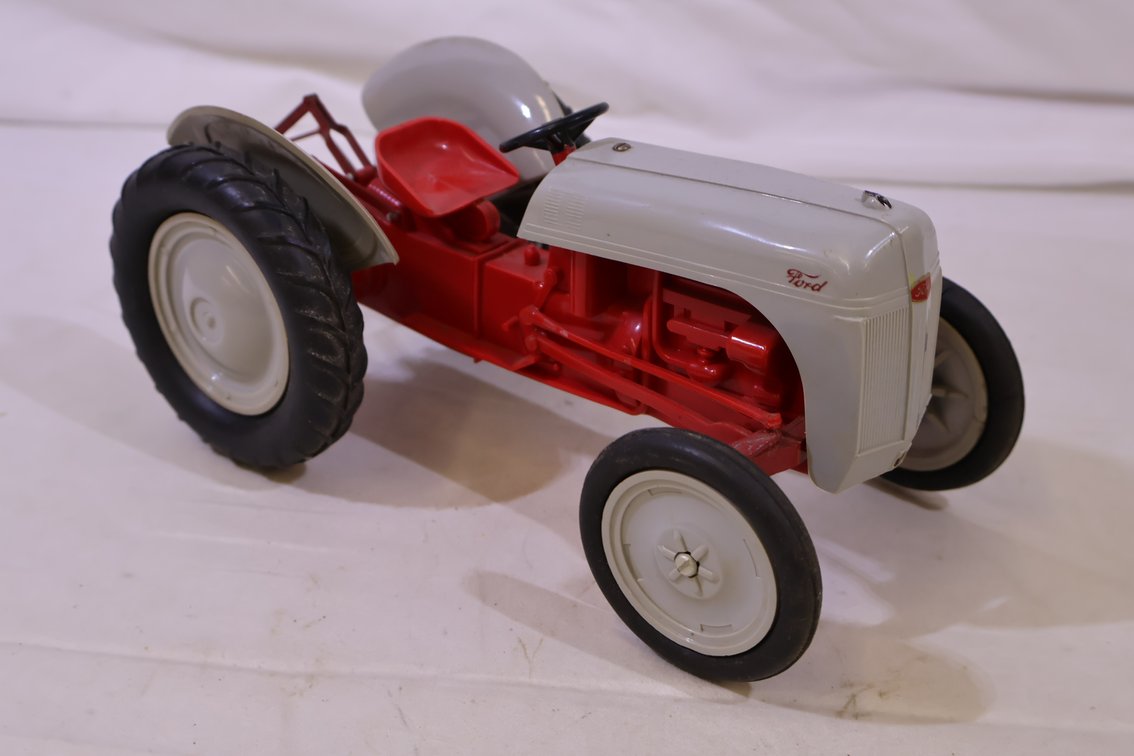 8N Ford