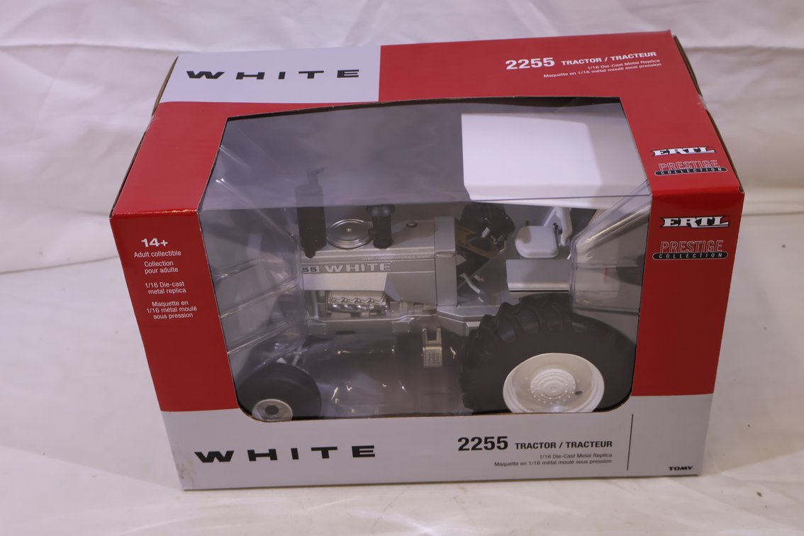 White 2255 SILVER CHASER