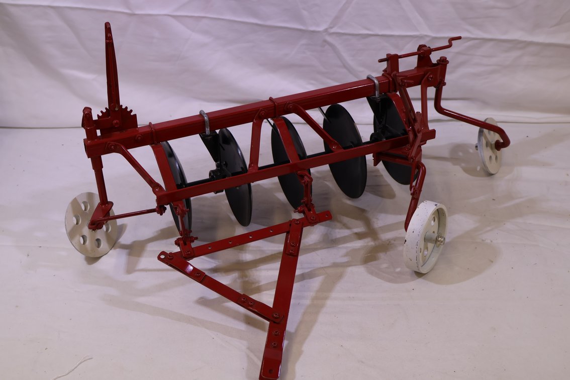 Pedal Scale Disk Plow