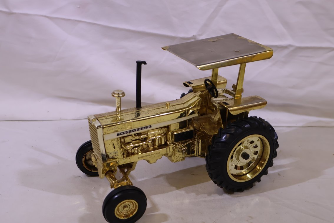 International 1206 GOLD