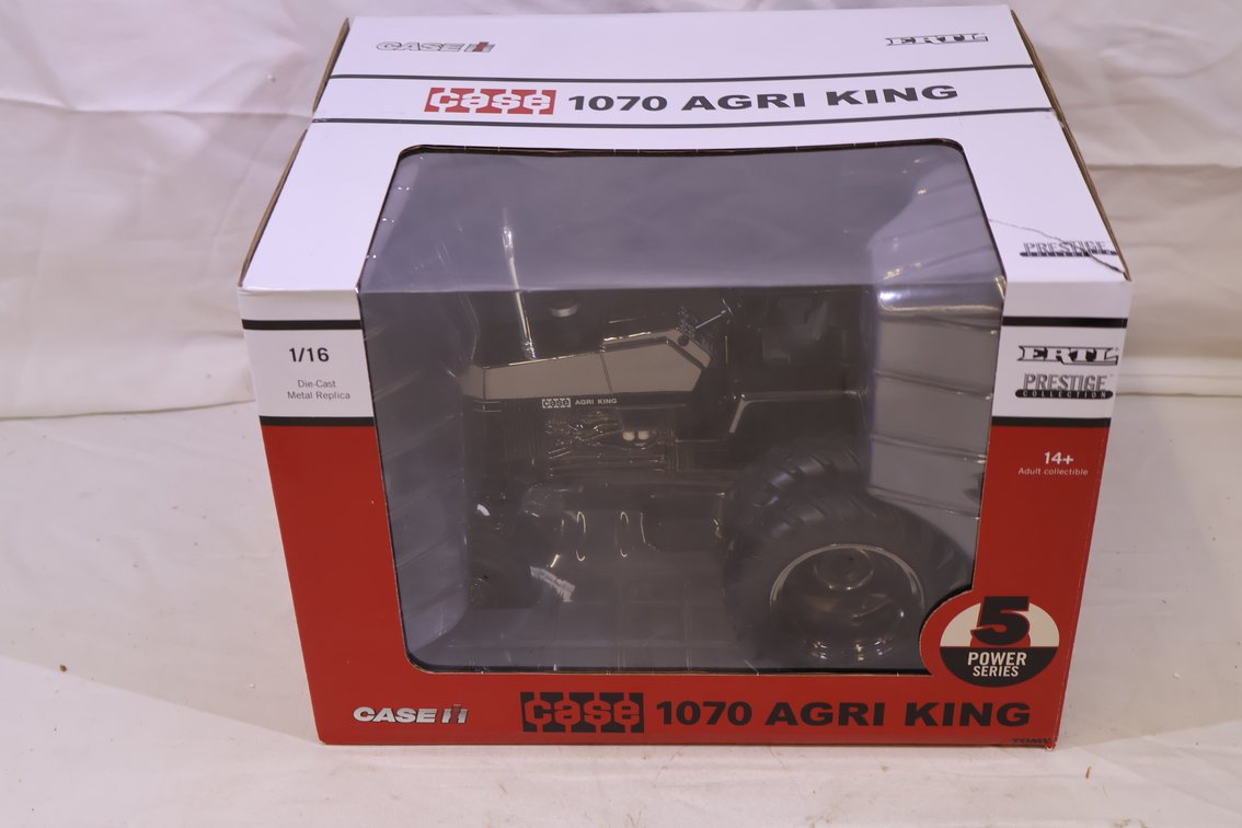 Case 1070 AgriKing GUNMETAL CHASER