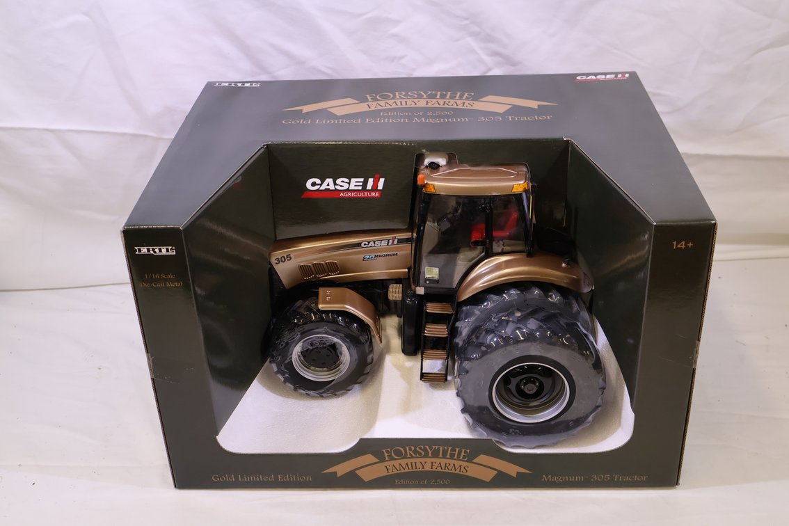 Case IH Magnum 305