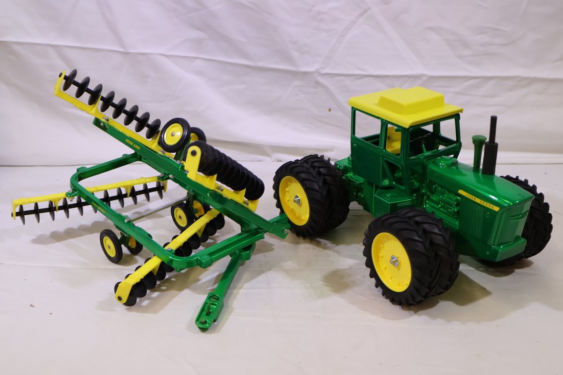 John Deere 7520 and Disk GREEN CHROME CUSTOM