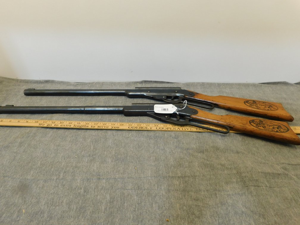 Daisy Buzz Barton Pair