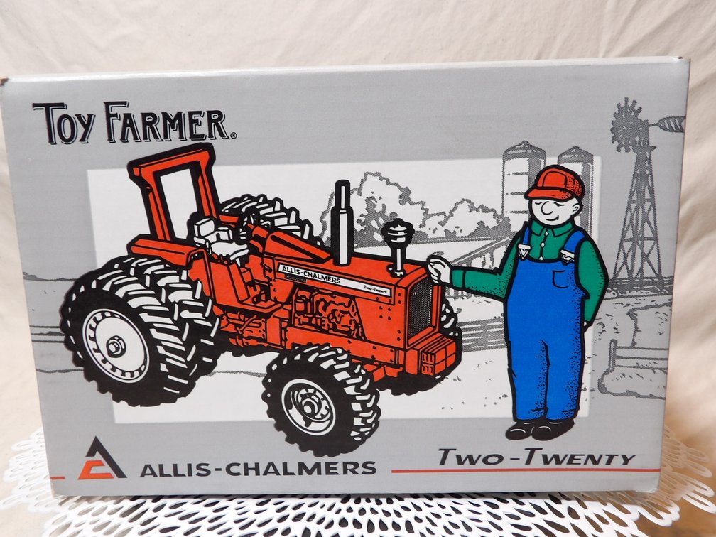 Allis Chalmers Two Twenty FWA