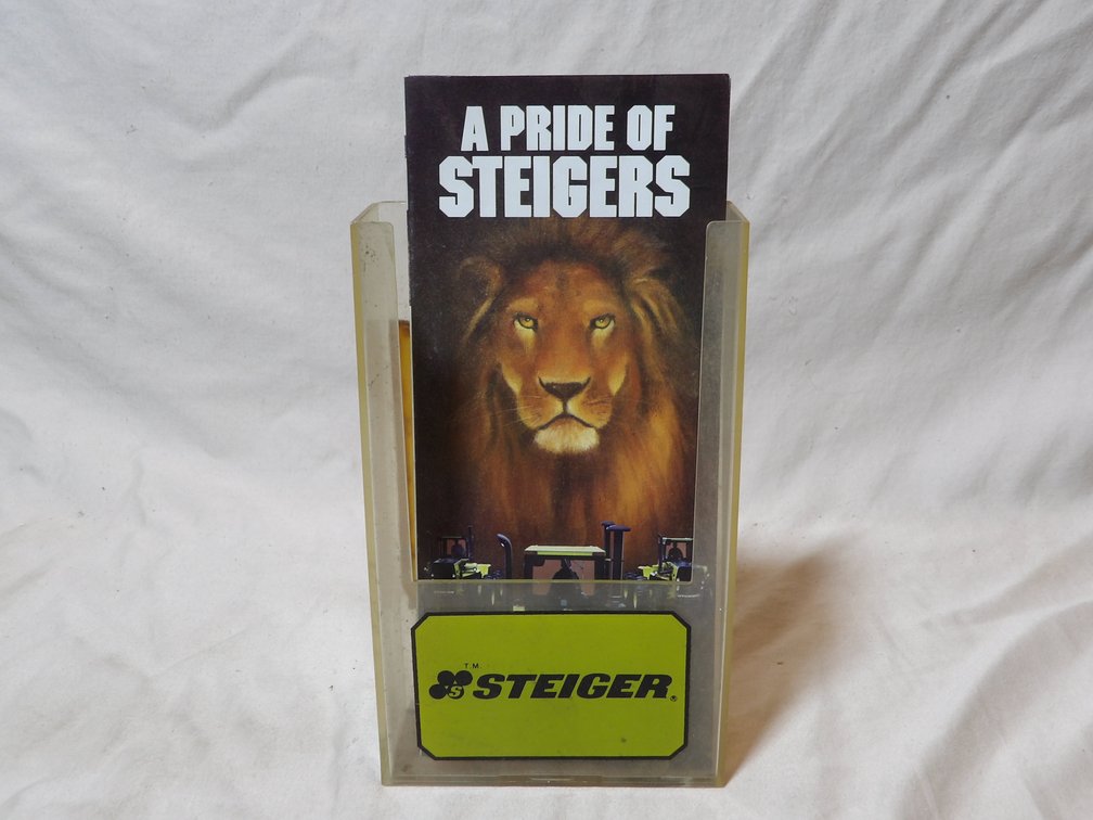 Steiger Pamphlet holder and 3 pamphlets