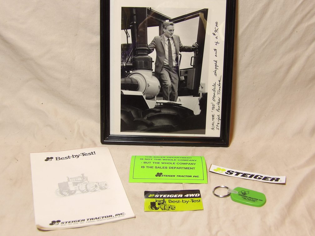 Steiger "Mondale" Photo - Decals