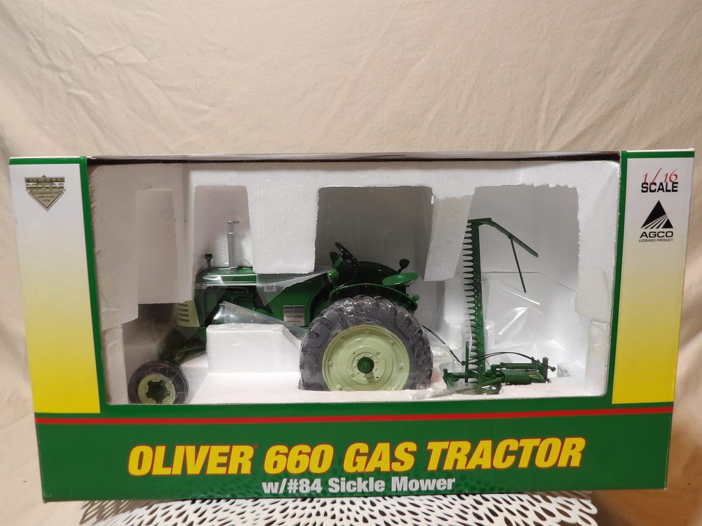Oliver 660 gas w/#84 sickle bar mower