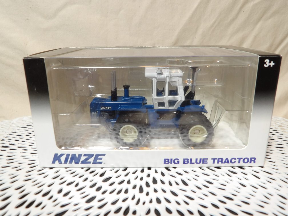 Kinze "Big Blue Tractor" 1/64th