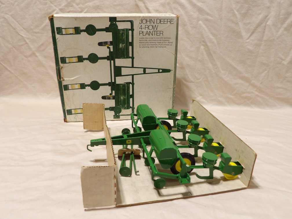 John Deere 4 Row Planter-Ice Cream Box