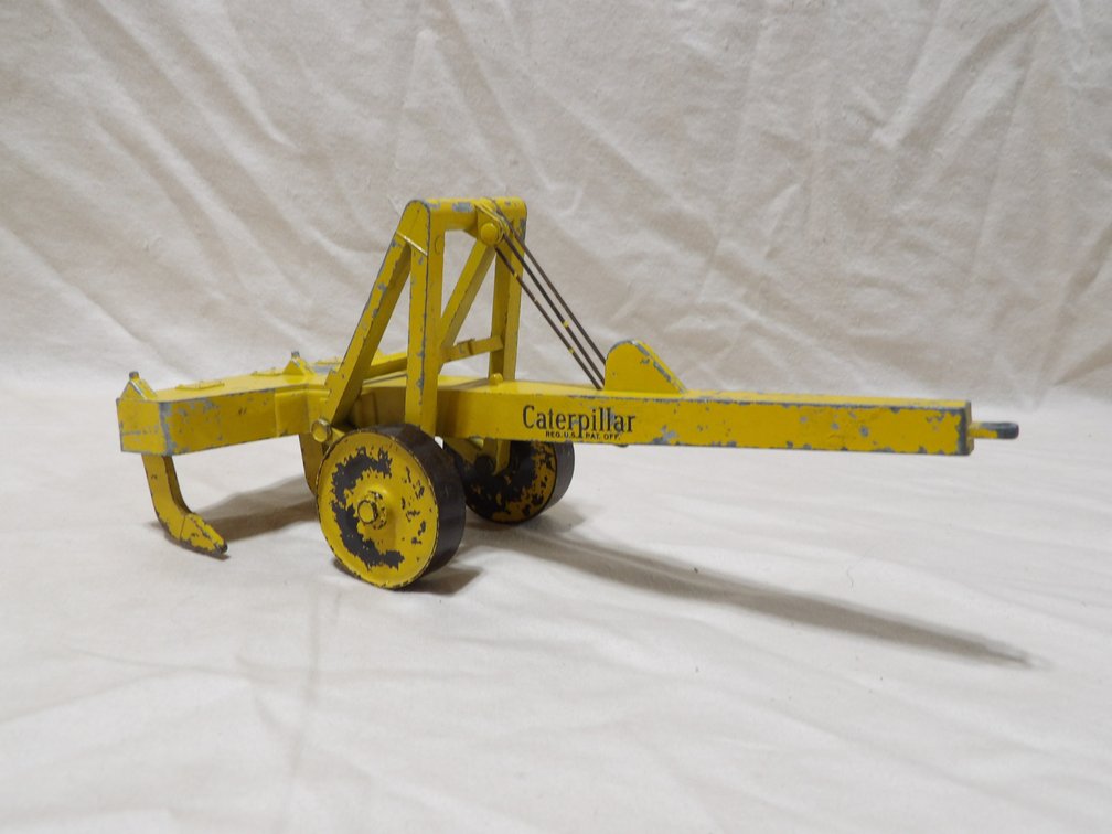 Caterpillar Ripper-Ruehl