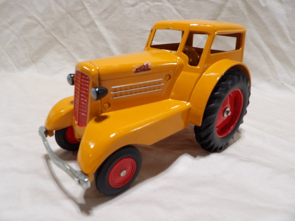 Minneapolis Moline UDLX