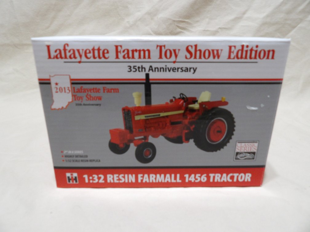 Farmall 1456-Lafayette Toy Show