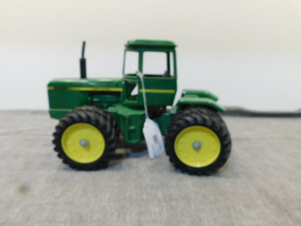 John Deere 40 Series 4wd