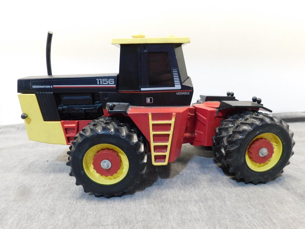 Versatile 1156