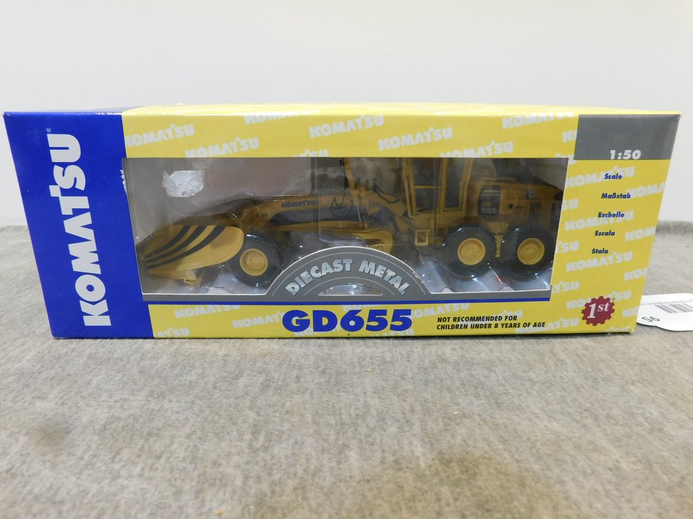 Komatsu GD655 Motor grader