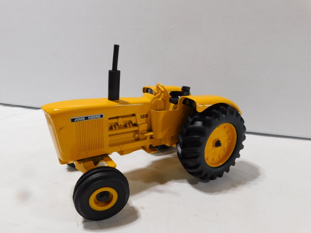 John Deere 5010 Industrial