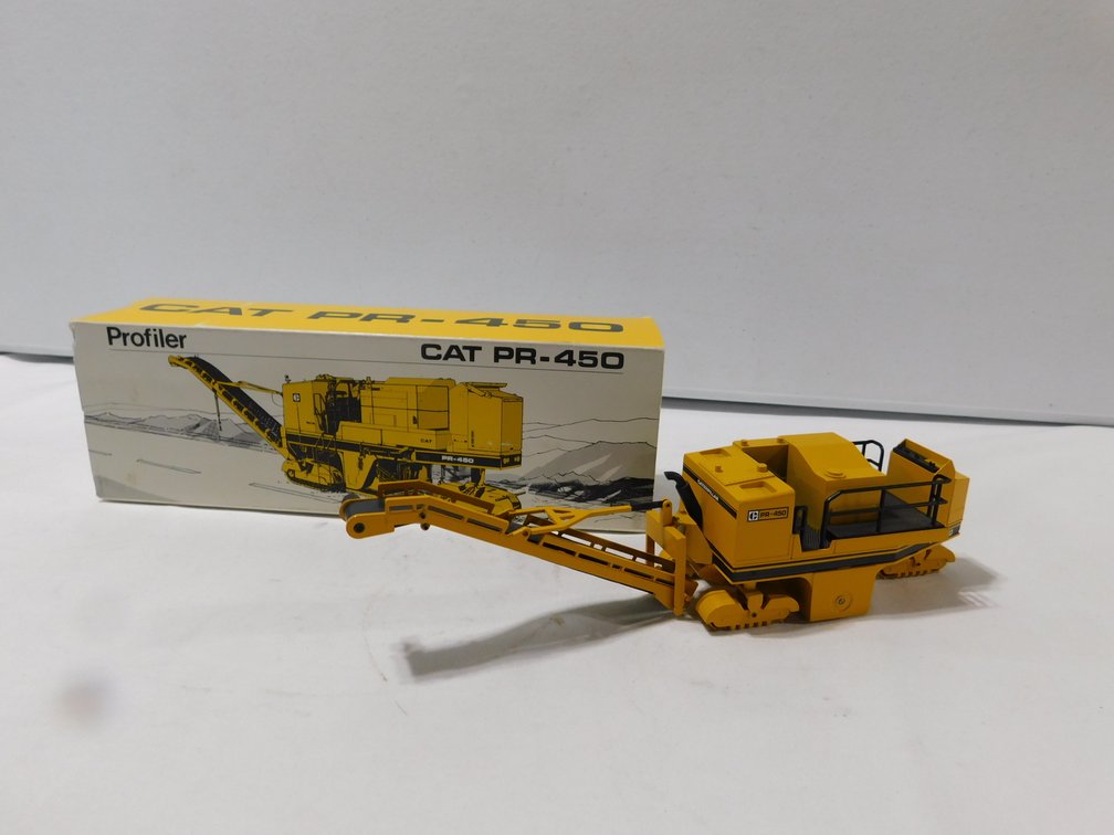 Caterpillar PR-450 Profiler
