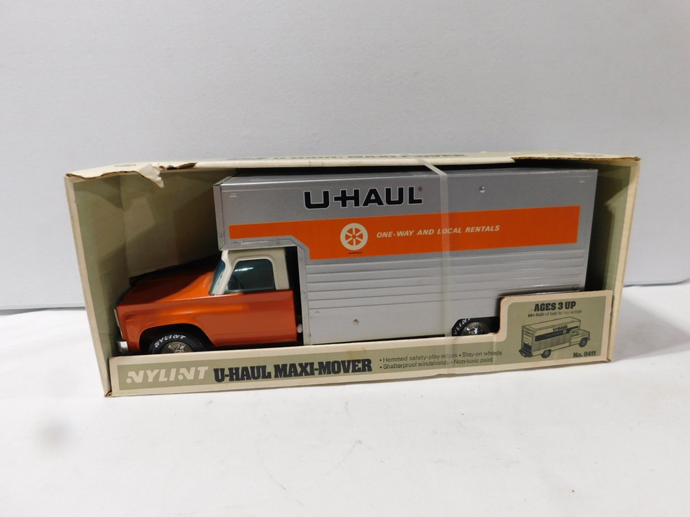 U-Haul Maxi Mover Chevy Moving Van