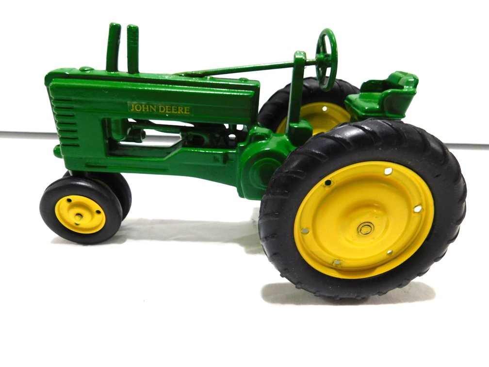 John Deere High post A