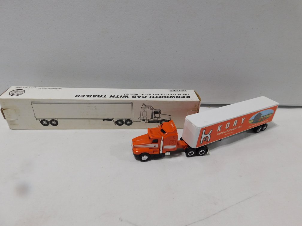 Kenworth Hauler KORY Farm Equipment