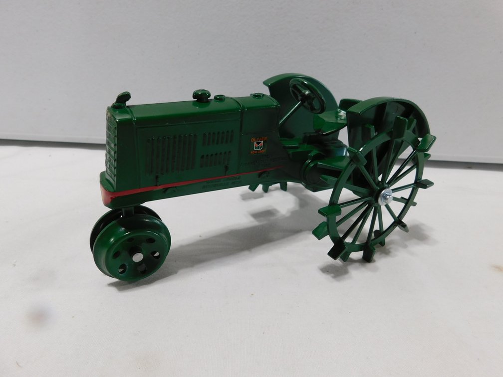 Oliver 70