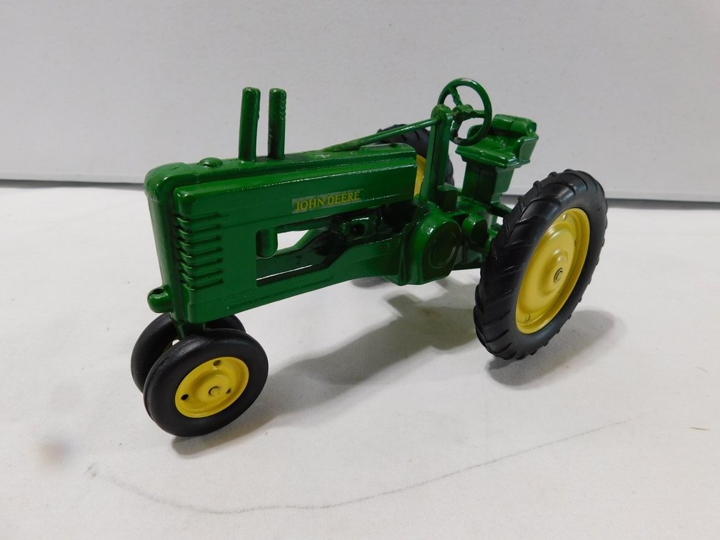 John Deere High Post A