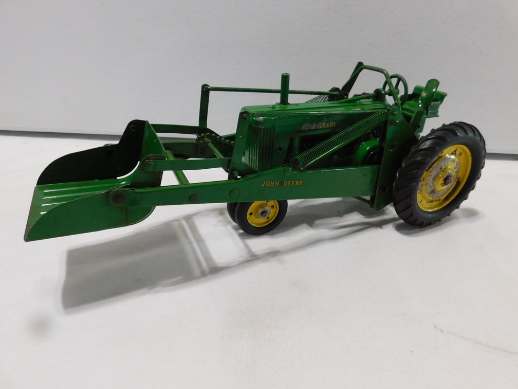 John Deere 60 w/ loader