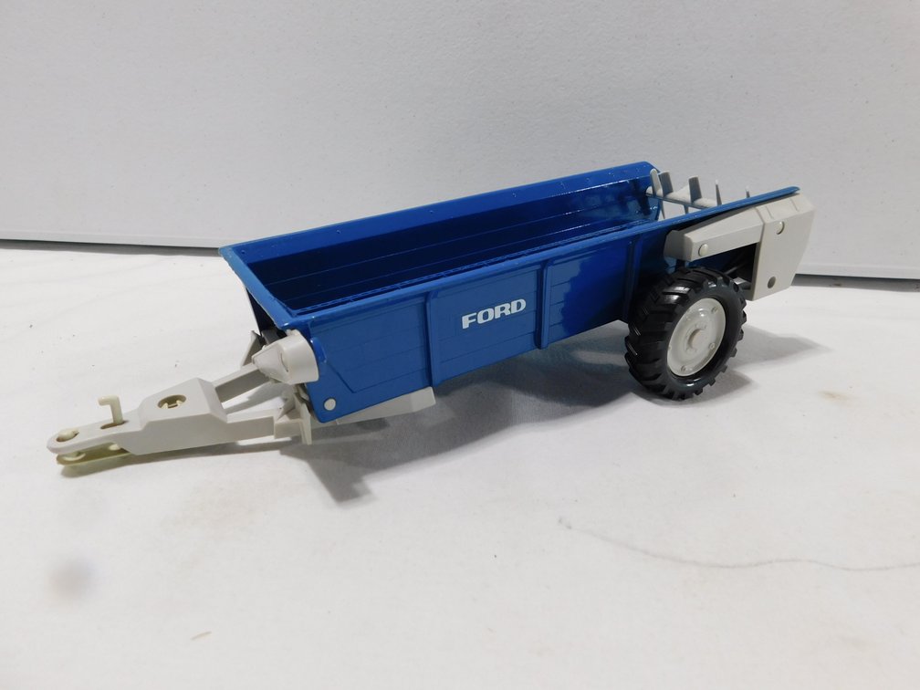 Ford Manure Spreader