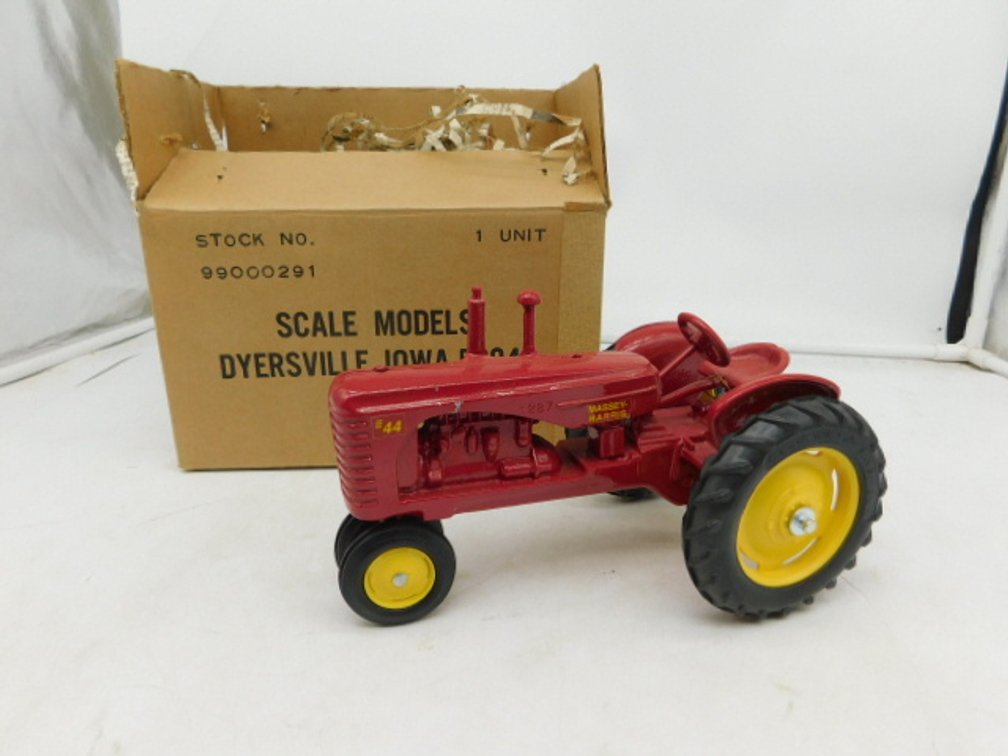 Massey Harris 44
