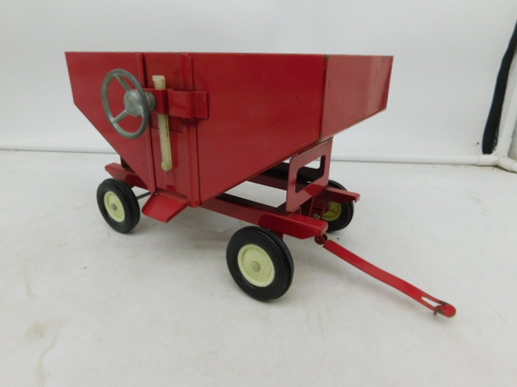Red IH Gravity Wagon