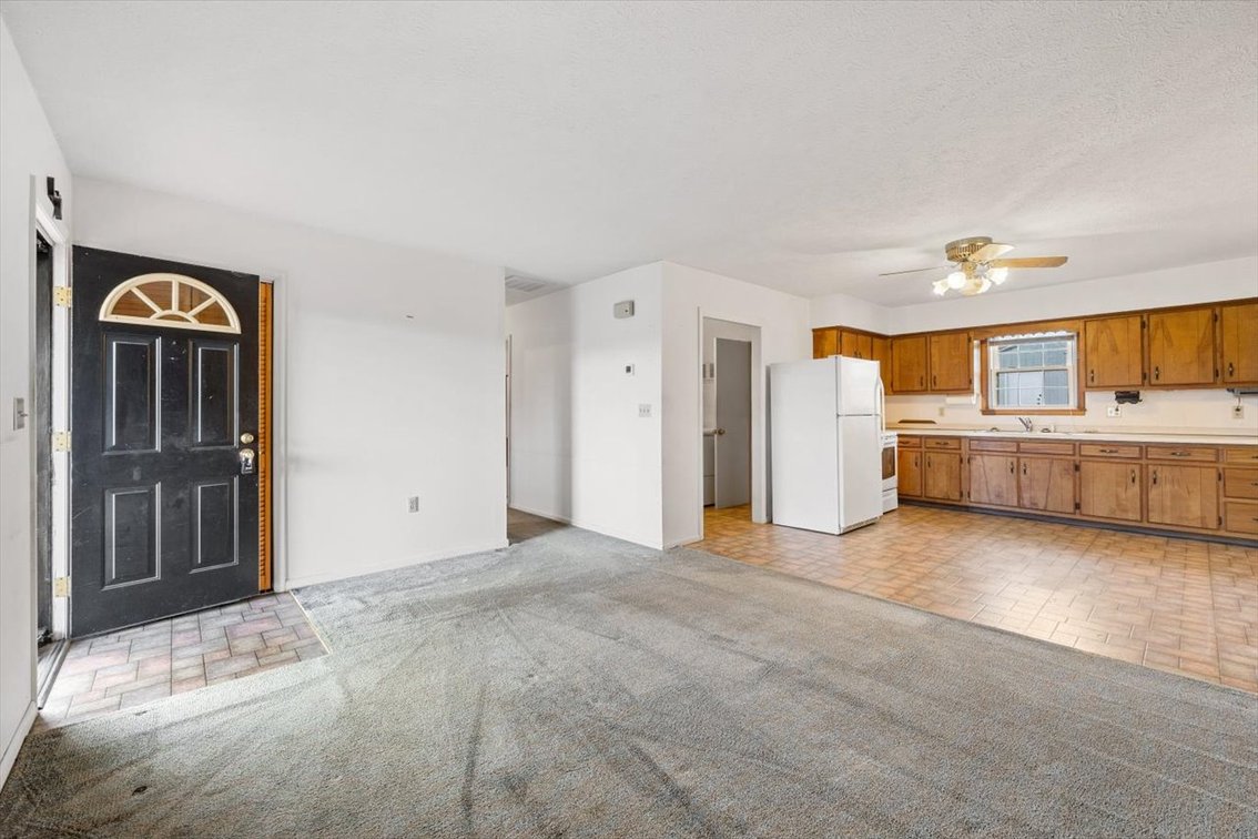 Image for Oakes' Estate Home - Waynesboro
